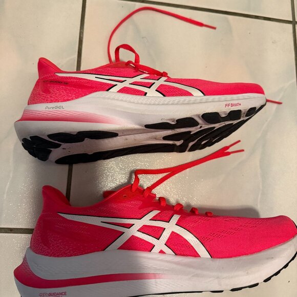 ASICS GT-2000 12 - Men's 9.5M - Picture 1 of 4